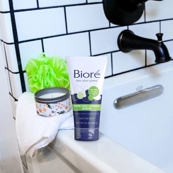 biore Pore unclogging scrub سكراب منظف للبشره من بيوريه For Discount